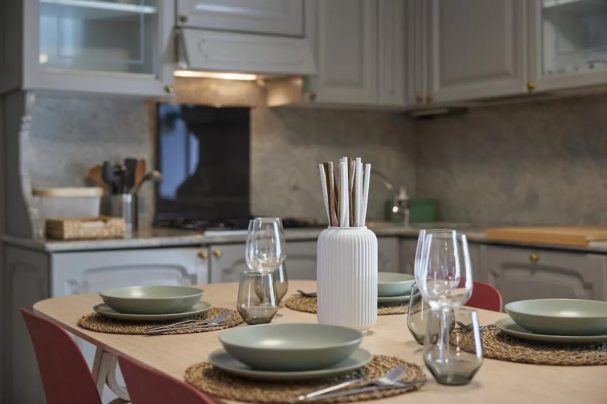 Navigli - Appartamento Di Classe Con Terrazza Milaan Appartement